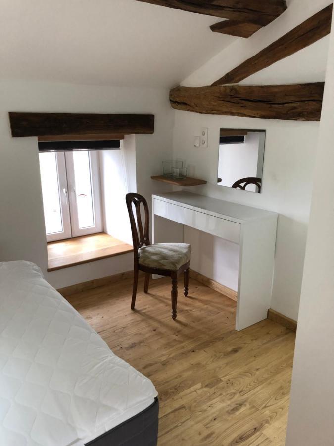 The Walnut Tree Chambre D'Hotes Le Dorat Экстерьер фото
